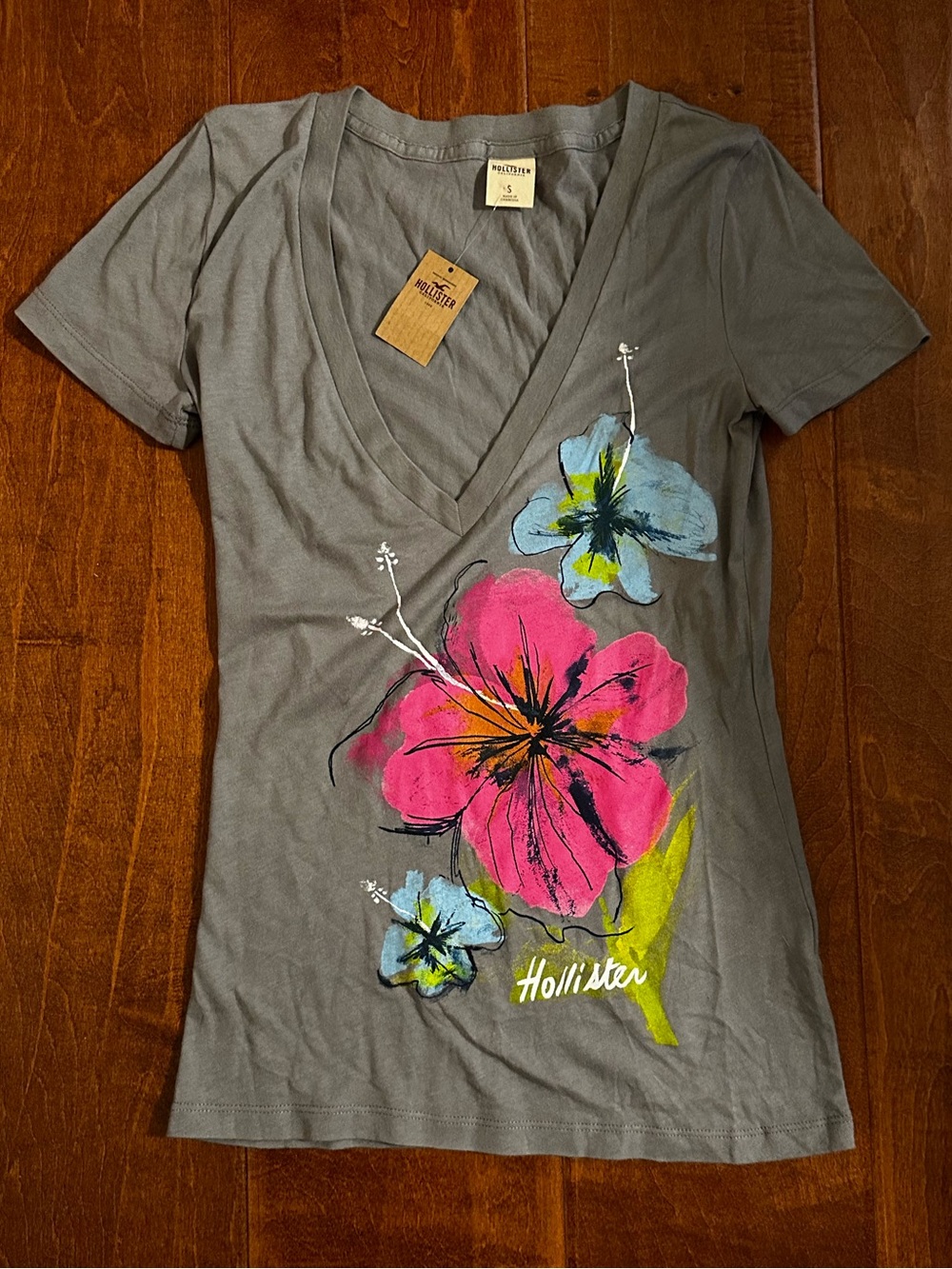 Hollister Gray V-Neck Tee with Pink & Blue Floral Print